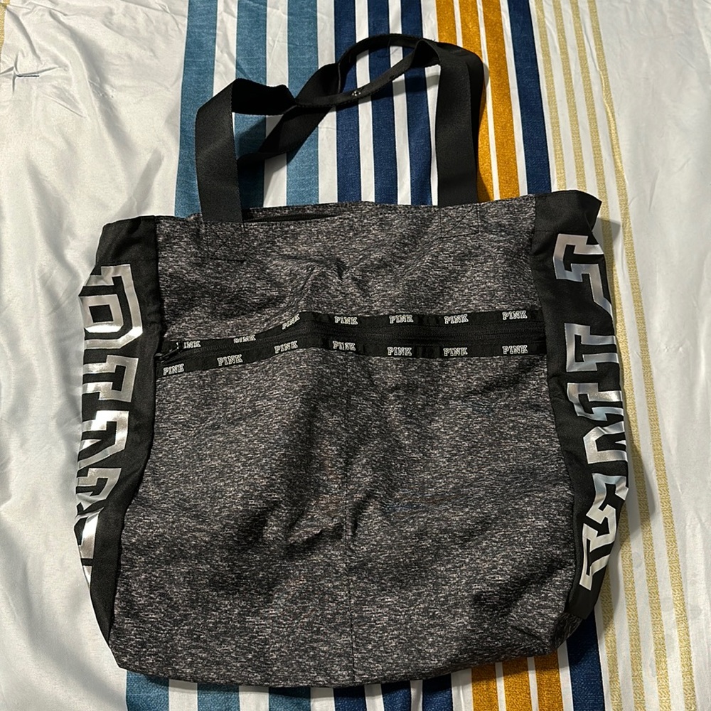 Victoria’s Secret pink tote